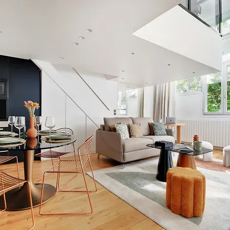 Amazing Loft 2br - Eiffel Tower פריז