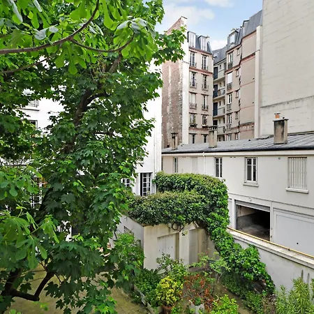 Amazing Loft 2br - Eiffel Tower דירה פריז
