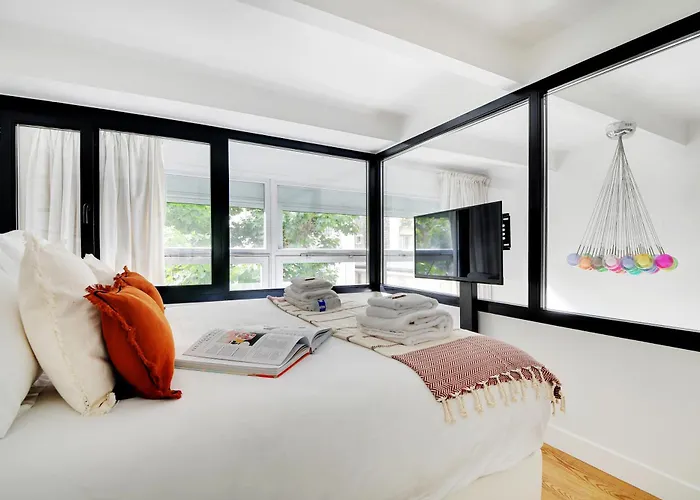 Amazing Loft 2br - Eiffel Tower *