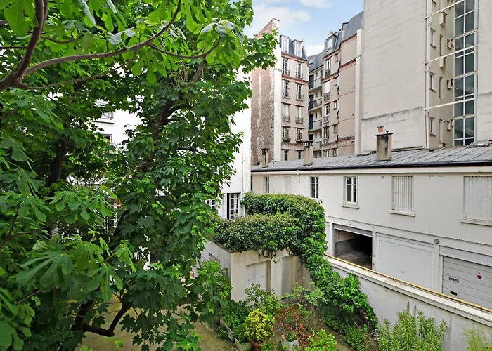 Amazing Loft 2br - Eiffel Tower 아파트 파리